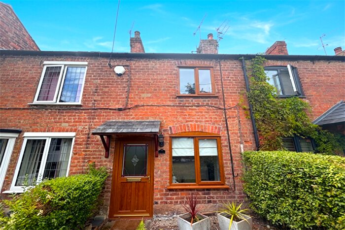 2 Bedroom Terraced House To Rent In Bates Lane, Helsby, Frodsham, WA6