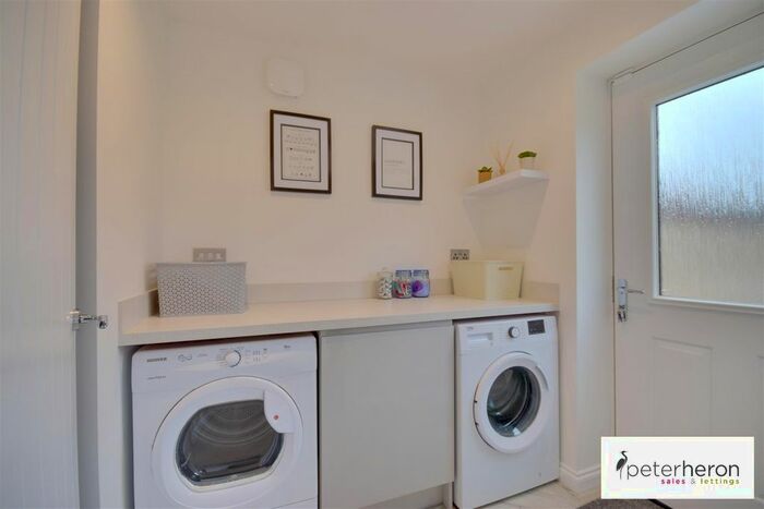 4 Bedroom Detached House For Sale In Redmill Close, South Bents, Sunderland, SR6
