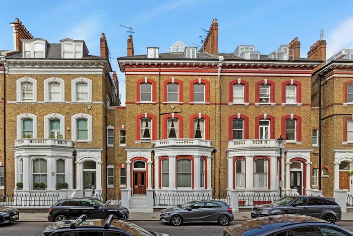 2 Bedroom Flat To Rent In Roland Gardens, South Kensington, SW7