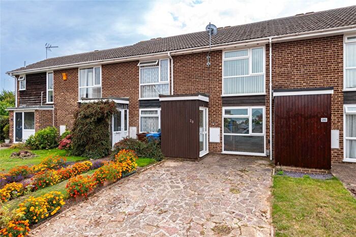 2 Bedroom Terraced House To Rent In Farm Crescent, Sittingbourne, Kent, ME10