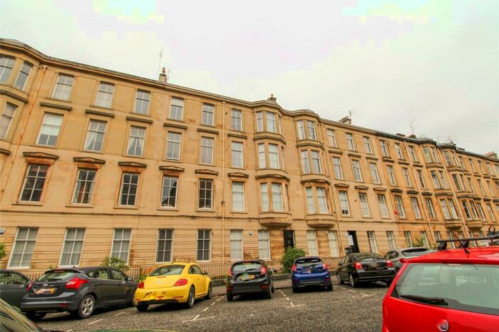 2 Bedroom Flat To Rent In Kent Road, Glasgow, G3