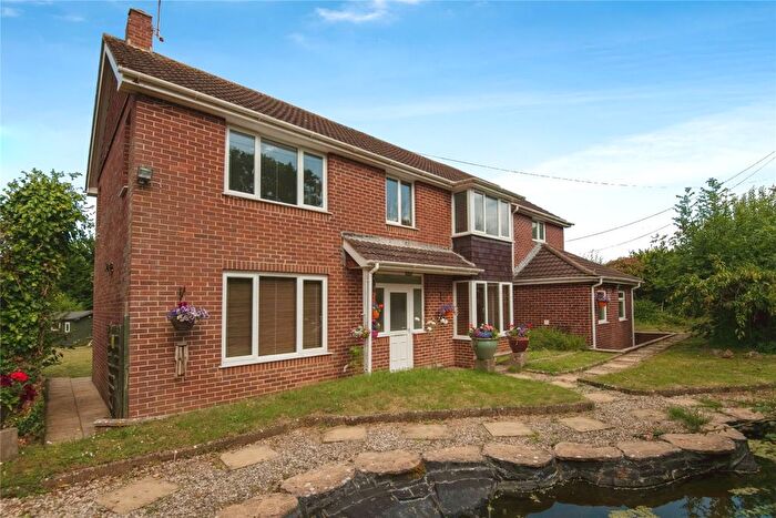 6 Bedroom Detached House For Sale In Exeter Road, Dawlish, Devon, EX7