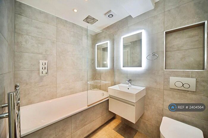 2 Bedroom Flat To Rent In Agar Grove, London, NW1