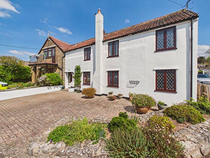 3 Bedroom Semi Detached House For Sale In Farm Road, Hutton, Weston-Super-Mare, BS24