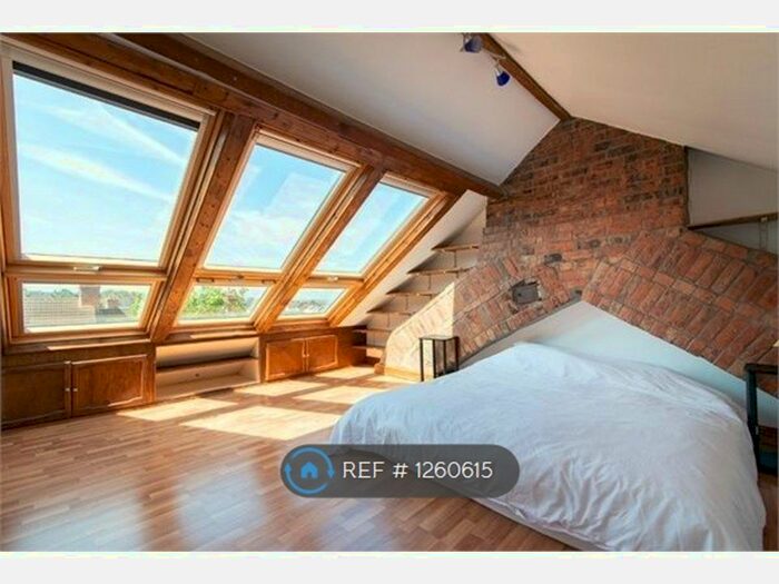 3 Bedroom Terraced House To Rent In Dover Street, Swindon SN1