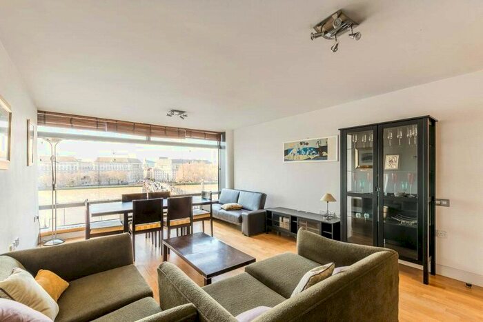 3 Bedroom Flat To Rent In Parliament View Apartment, Albert Embankment, London, SE1
