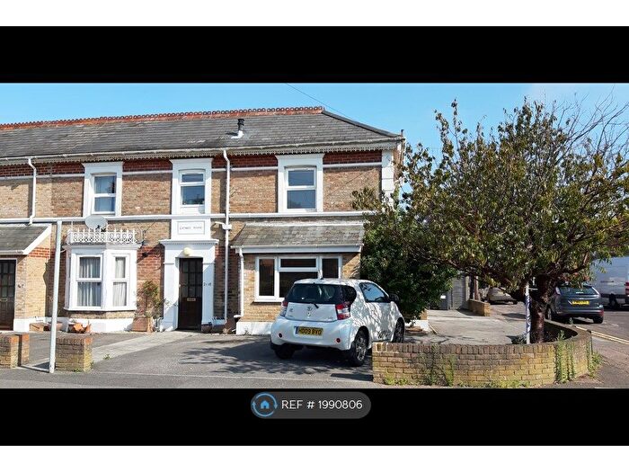 1 Bedroom Flat To Rent In Latimer House, Bournemouth, BH9