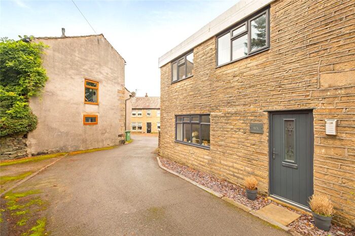 3 Bedroom End Of Terrace House For Sale In Booth House, Booth House Lane, Holmfirth, HD9