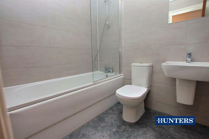 1 Bedroom Flat To Rent In Landmark, Waterfront West, DY5