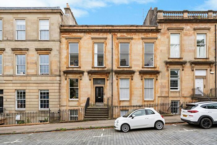 2 Bedroom Flat For Sale In Flat A Lynedoch Street, Park, G3