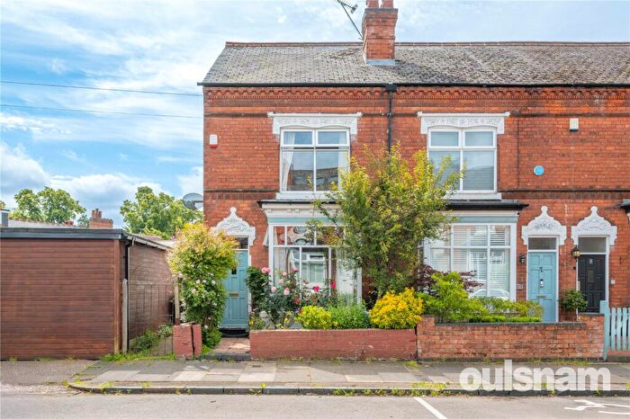3 Bedroom End Of Terrace House For Sale In Beaumont Road, Bournville, Birmingham, B30