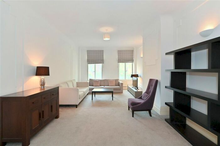 5 Bedroom Flat To Rent In Strathmore Court, Park Road, St John's Wood, London, NW8