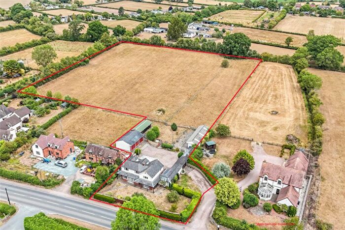 3 Bedroom Detached House For Sale In Ledbury Road, Staunton, Gloucester, GL19