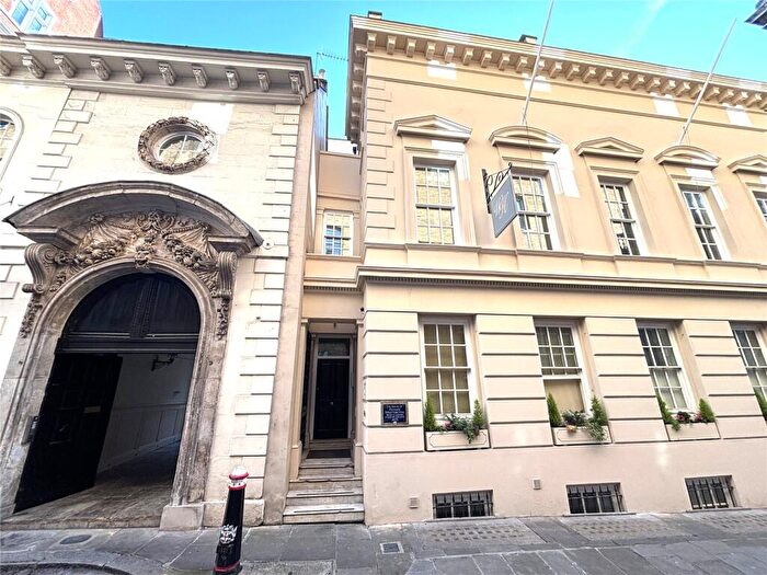 1 Bedroom Apartment For Sale In Whittington House, - College Hill, City Of London, EC4R