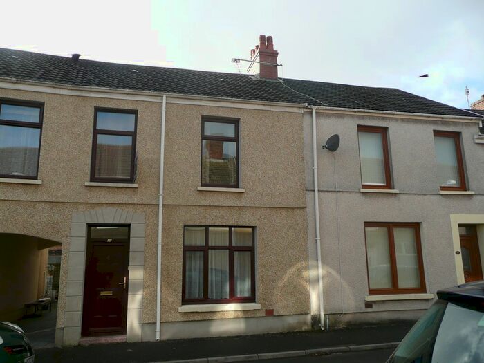 3 Bedroom Terraced House To Rent In Nathan Street, Llanelli SA15