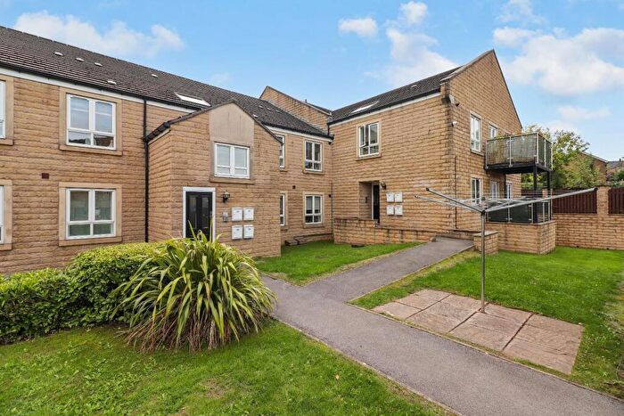 2 Bedroom Apartment For Sale In Northfield Court, Crookes, Sheffield, S10