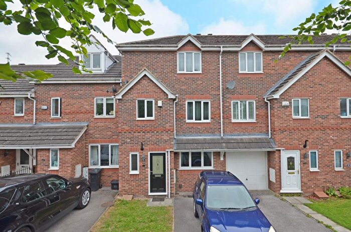 3 Bedroom Detached House To Rent In Maplehurst Avenue, Huntington Road, York, YO31