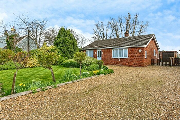 3 Bedroom Bungalow For Sale In Main Street, Welney, PE14