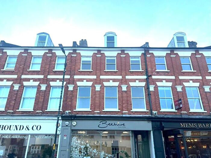 4 Bedroom Apartment To Rent In Park Hall Road, West Dulwich, SE21