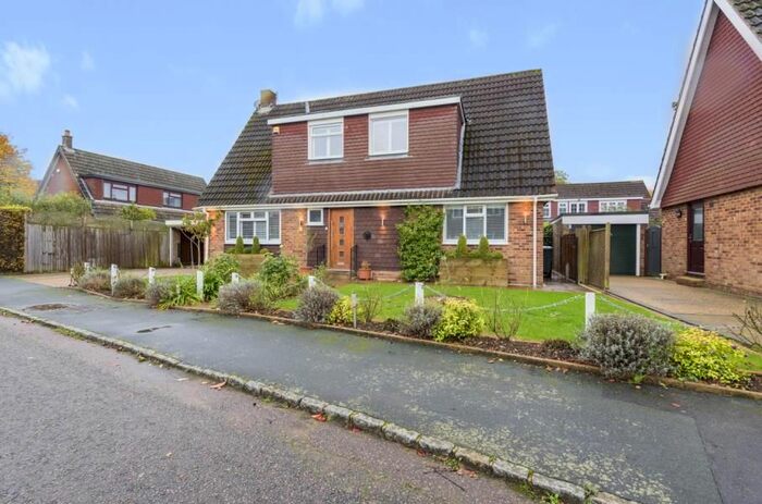 3 Bedroom Detached House To Rent In Chessfield Park, Little Chalfont, Amersham, HP6