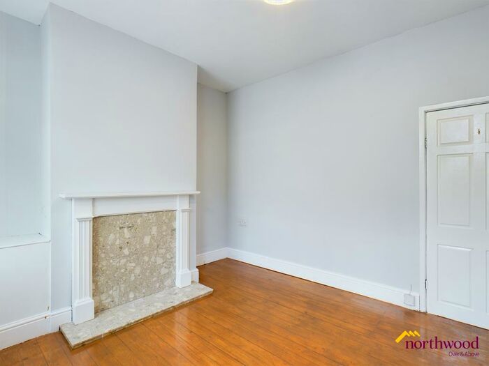 2 Bedroom Terraced House To Rent In Festing Street, Hanley, ST1