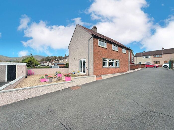 5 Bedroom Semi-detached House For Sale In Muirside Road, Tullibody, FK10
