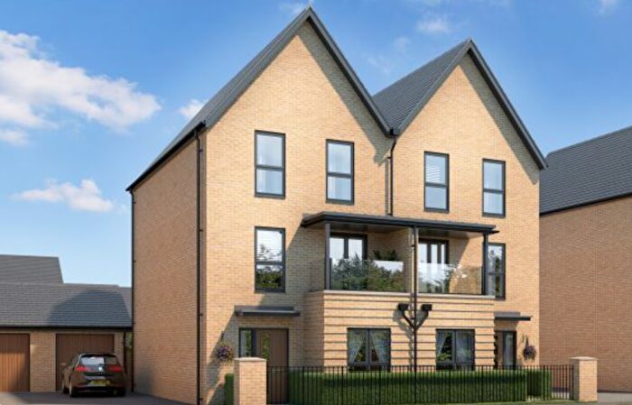 4 Bedroom Semi Detached House To Rent In Bowen Road, Weston-Super-Mare, Somerset, BS24