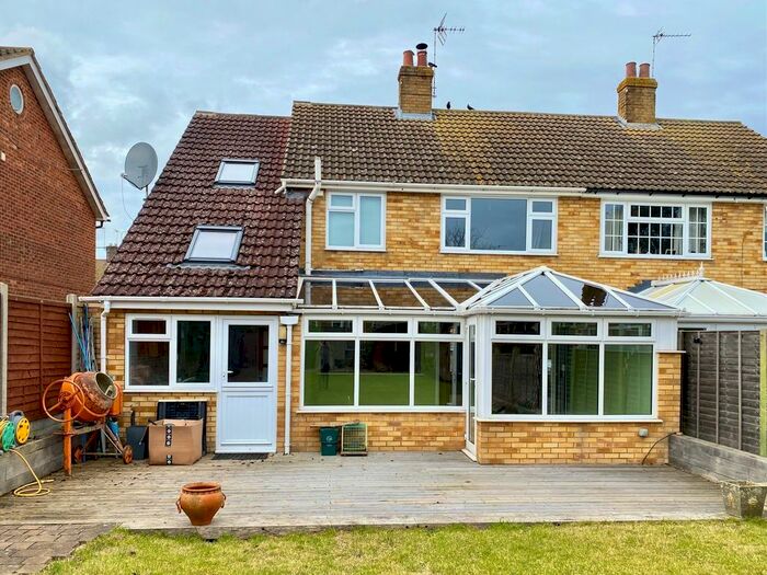 4 Bedroom Property To Rent In New Street, Cheddington, Leighton Buzzard, LU7