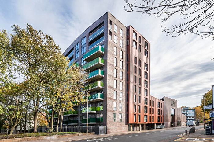 2 Bedroom Flat For Sale In Horizon, Plough Road, London, SW11