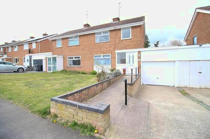 3 Bedroom Semi-Detached House To Rent In Ashby Drive, Rushden, NN10