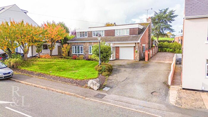 4 Bedroom Detached House For Sale In Hough Hill, Swannington, Coalville, LE67