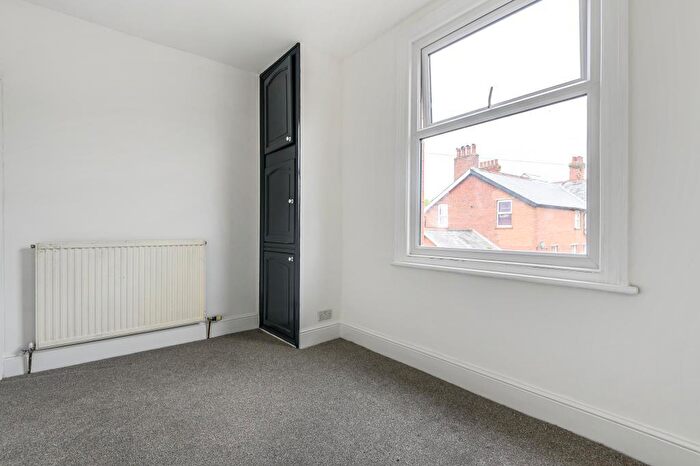 1 Bedroom Apartment To Rent In Llandrindod Wells, Powys, LD1