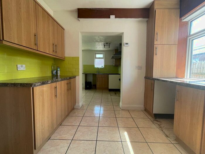 3 Bedroom Detached House To Rent In Sunleigh Road, Wembley, Middlesex, HA0