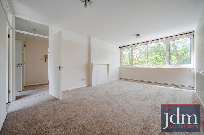 2 Bedroom Apartment To Rent In Coleraine Road, Blackheath, London, SE3