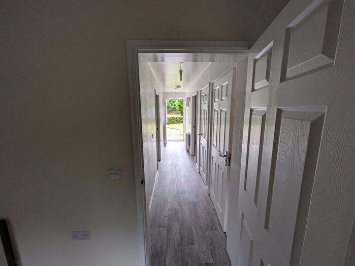 2 Bedroom Flat To Rent In Church Lane, Linby, Nr Hucknall, NG15