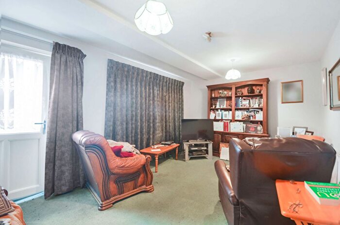 2 Bedroom Terraced House For Sale In Lowdell Close, West Drayton, UB7