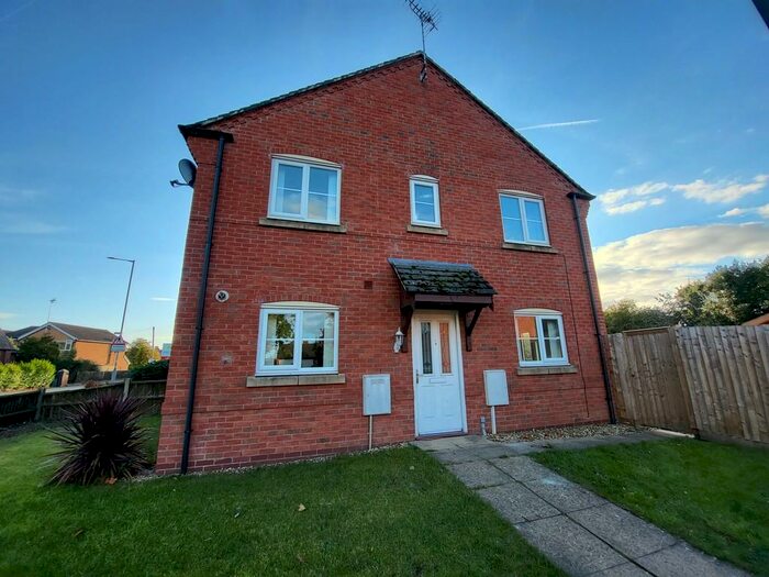 2 Bedroom End Of Terrace House To Rent In Bowling Green Road, Uttoxeter, ST14