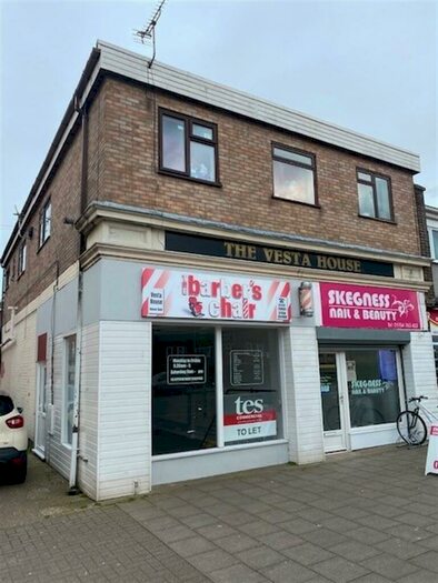 2 Bedroom Flat To Rent In Rear Flat, PE25