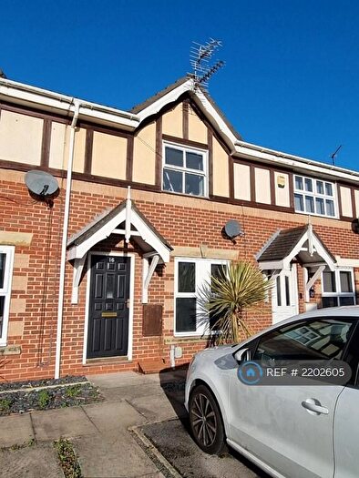 3 Bedroom Terraced House To Rent In Bermondsey Drive, Hull, HU5