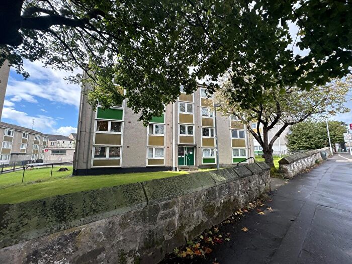 2 Bedroom Flat For Sale In Lacy Street, Paisley, Renfrewshire, PA1
