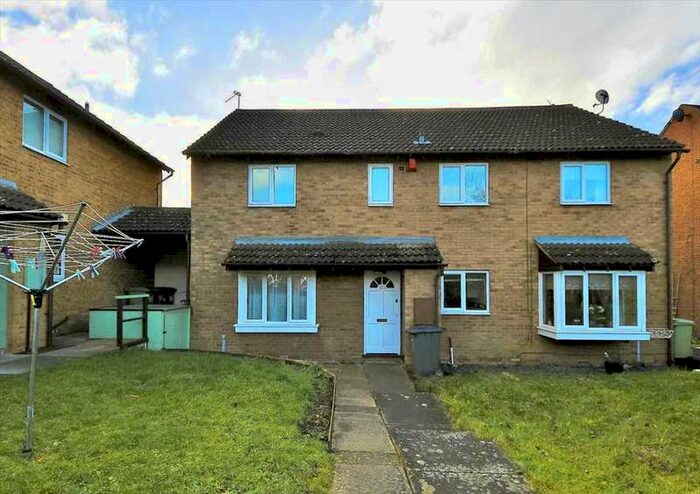 2 Bedroom Terraced House To Rent In Senwick Drive, Wellingborough, NN8