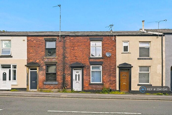 2 Bedroom Terraced House To Rent In Bury Road, Rochdale, OL11