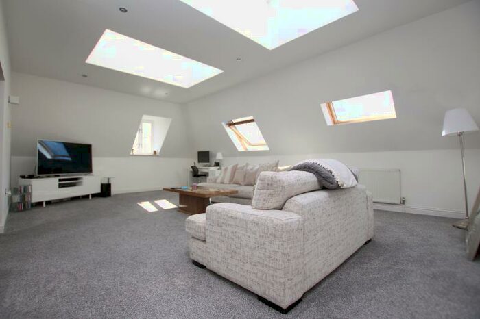 2 Bedroom Penthouse To Rent In Jubilee Mansions, Thorpe Road, Peterborough, PE3