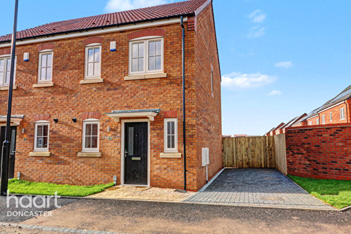 2 Bedroom Semi-Detached House For Sale In Hurst Avenue, Armthorpe, Doncaster, DN3