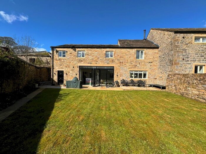 3 Bedroom Semi-Detached House To Rent In Peel Green, Hellifield, Skipton, BD23
