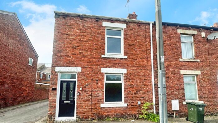 2 Bedroom End Of Terrace House To Rent In Gladstone Street, Beamish, Stanley, Durham, DH9