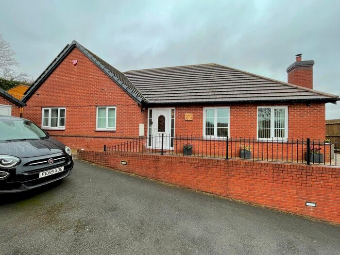 3 Bedroom Detached House For Sale In Swallows Nest, Imperial Rise, Coleshill, West Midlands, B46