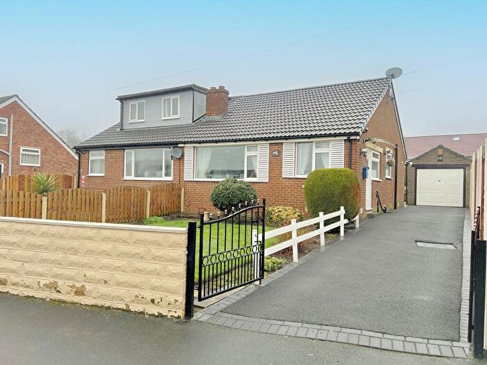 2 Bedroom Bungalow For Sale In Markfield Crescent, Low Moor, Bradford, BD12