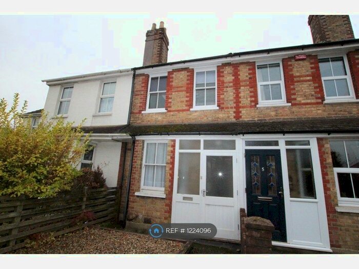 2 Bedroom Terraced House To Rent In Cramptons Road, Sevenoaks TN14