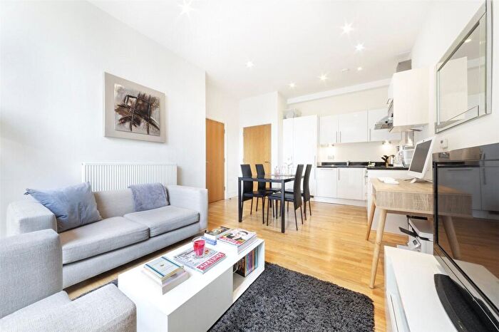 1 Bedroom Apartment To Rent In Denison House, Lanterns Way, London, E14